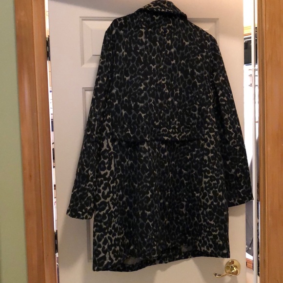 Jacket - Picture 4 of 8